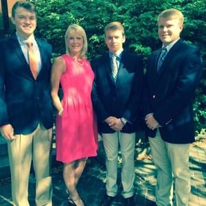 Meet your Posher, Lorraine smith